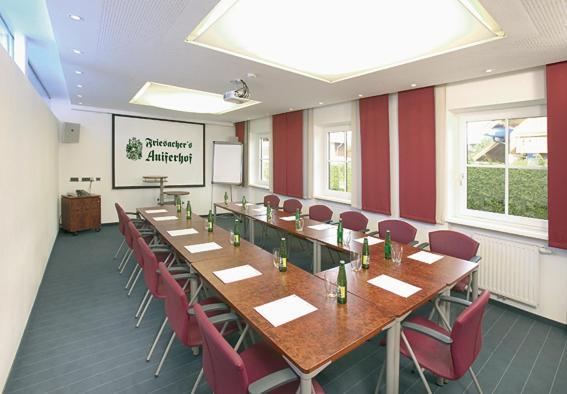Friesachers Aniferhof 3* Anif